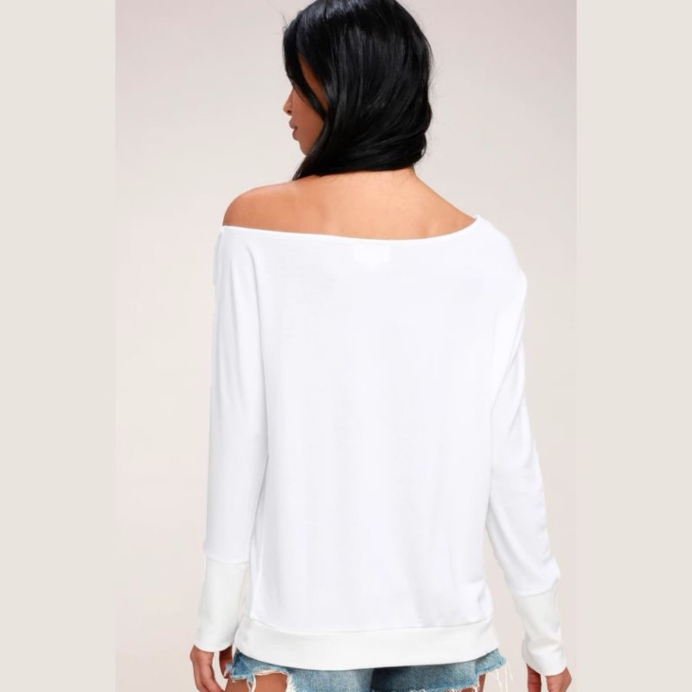 Olive + Oak Travis Crisp White Long Sleeve Sweater Off The Shoulder Top - Small
